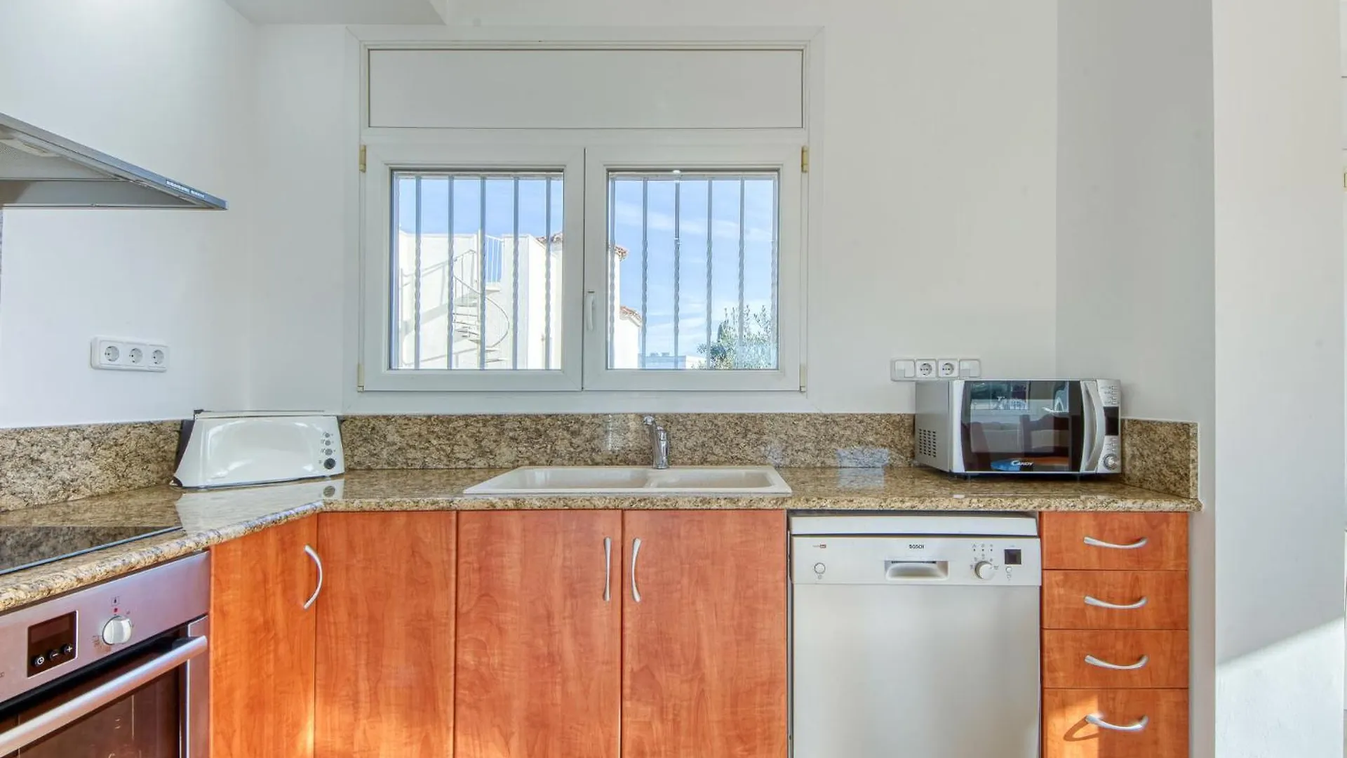 Holiday Home Requesens By Interhome エンプリアブラバ